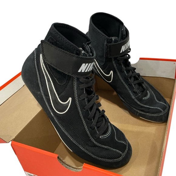 Nike Black SpeedSweep VII Wrestling Shoes - Picture 1 of 6